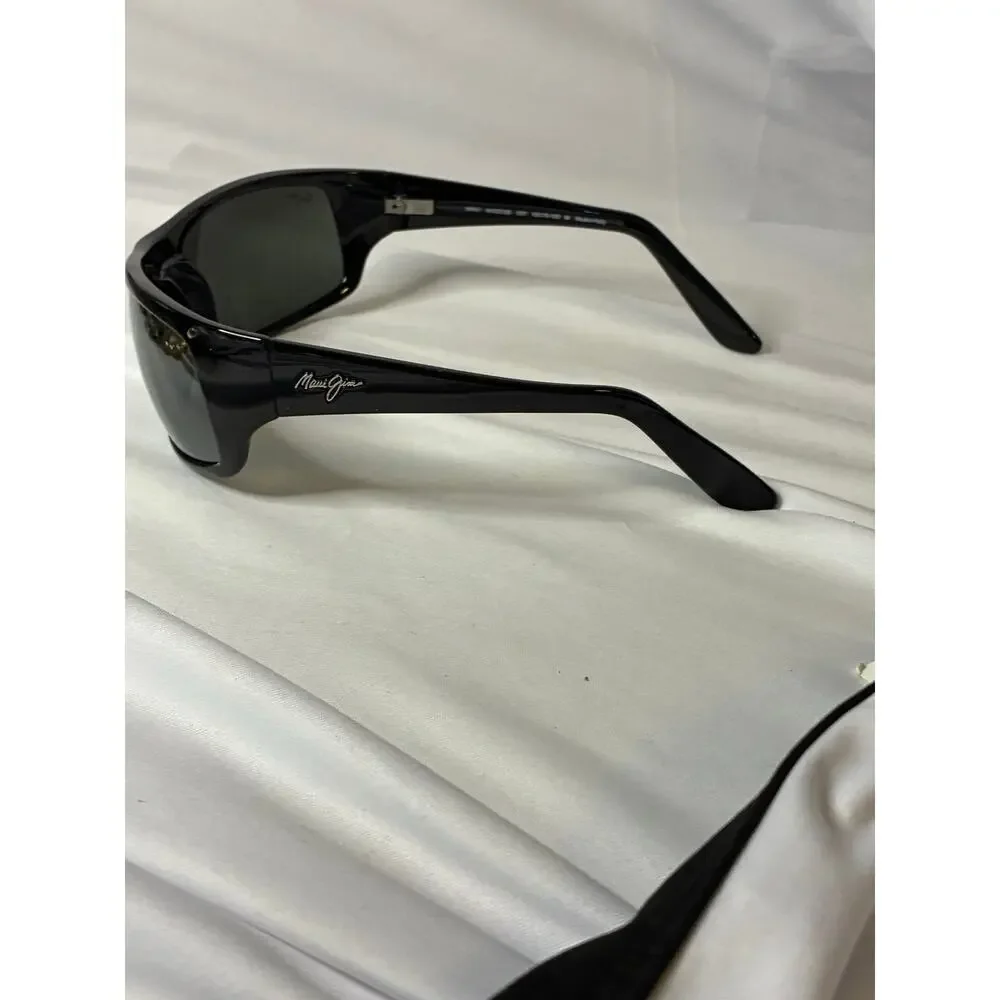 Maui Jim Peahi polarized  Wrap Sunglasses Gloss Black  MJ0202S-001